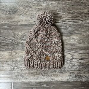 Powers Provisions Tumbledown Toque